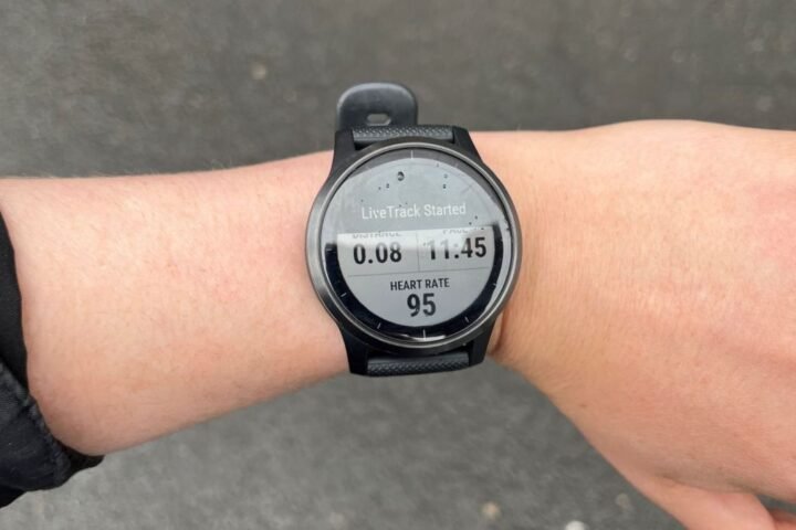 The writer using Garmin LiveTrack during a run